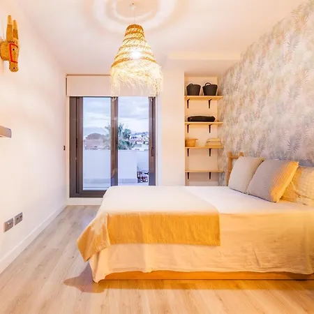 El Atiquito De Caleta Apartmán