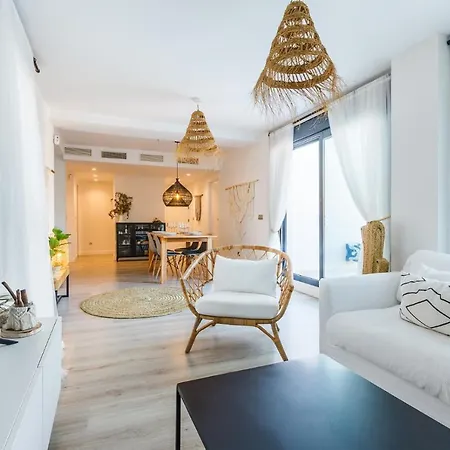El Atiquito De Caleta Apartment *